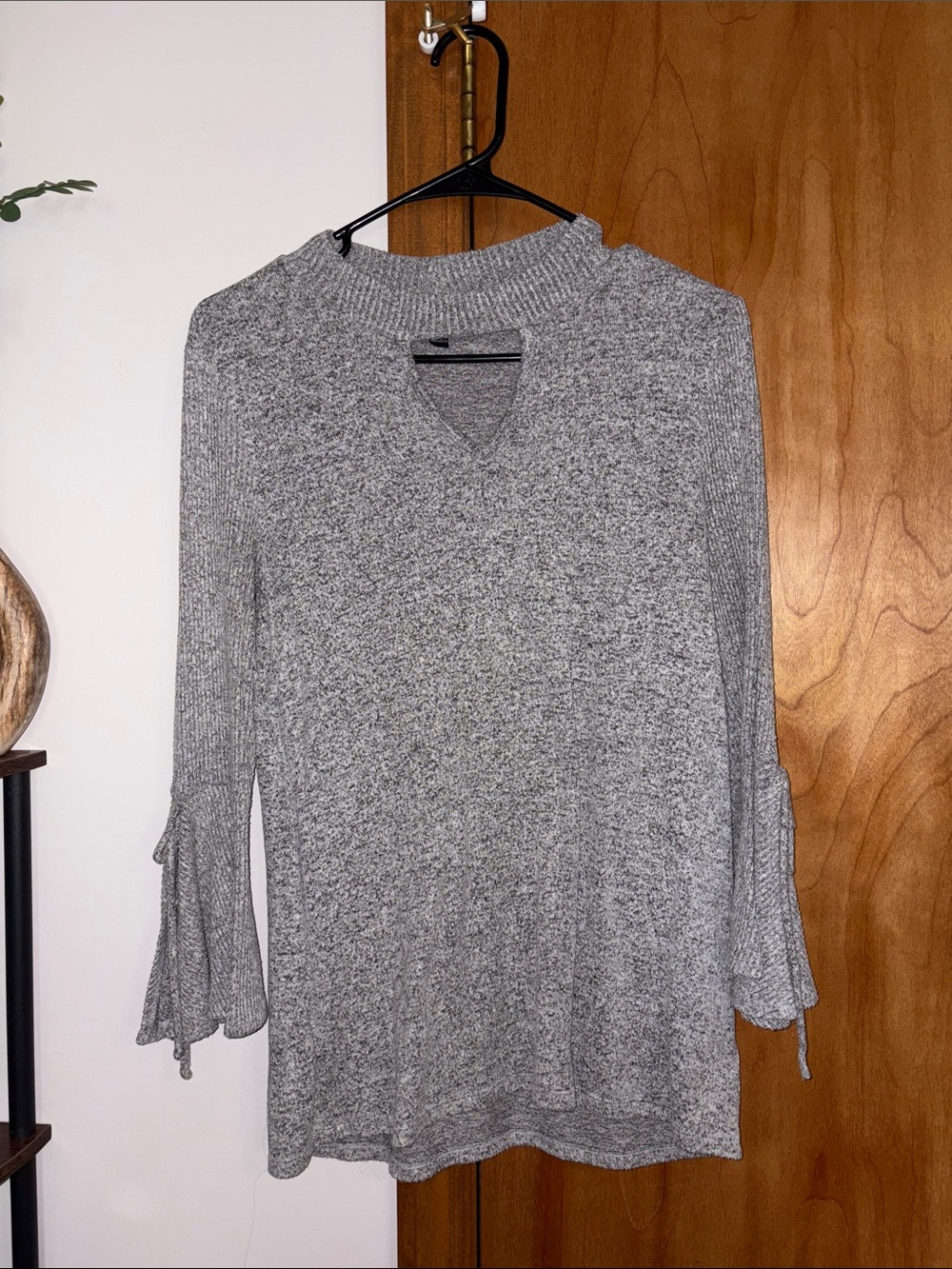 A. Byer Gray Knit V-Neck Bell Sleeve Sweater